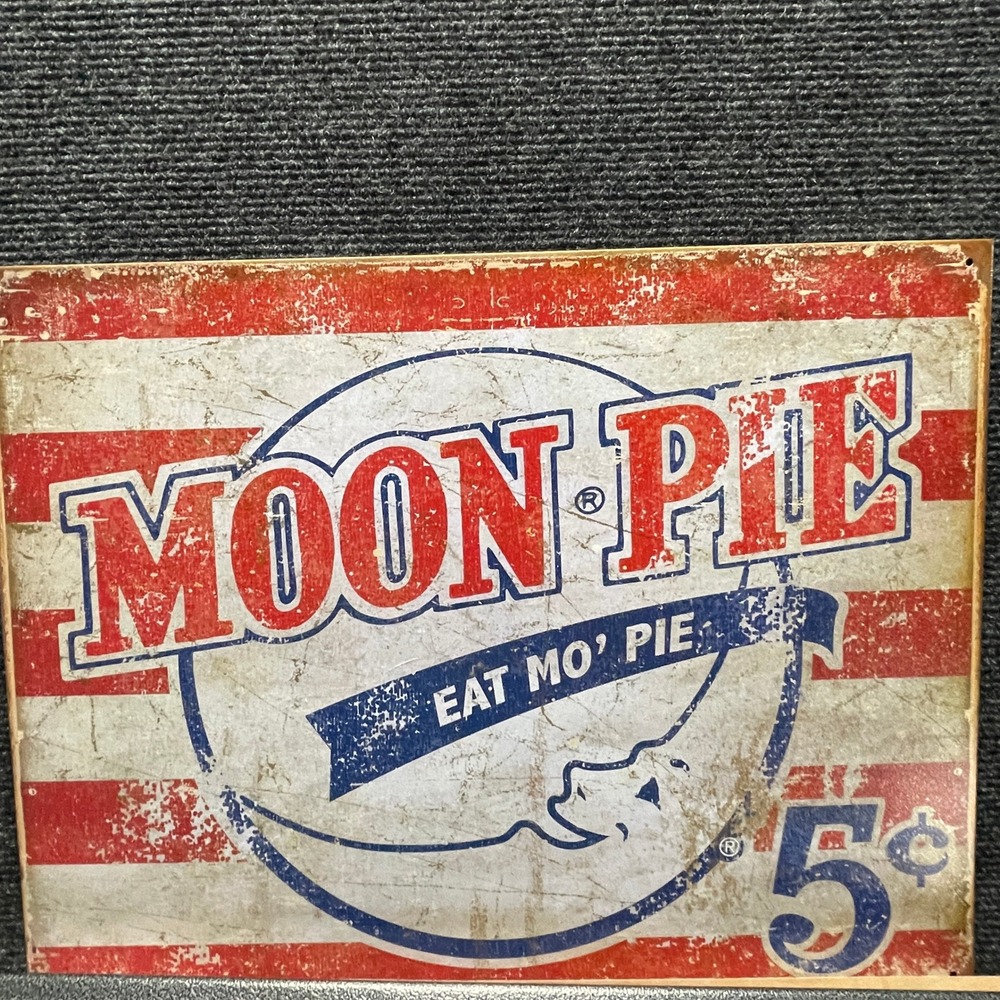 Moon Pie Metal Tin Sign Home Decor 16x12.5 Retro Style TN Americana Southern